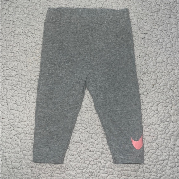 Nike White and Gray Kids Matching Set - Picture 3 of 5
